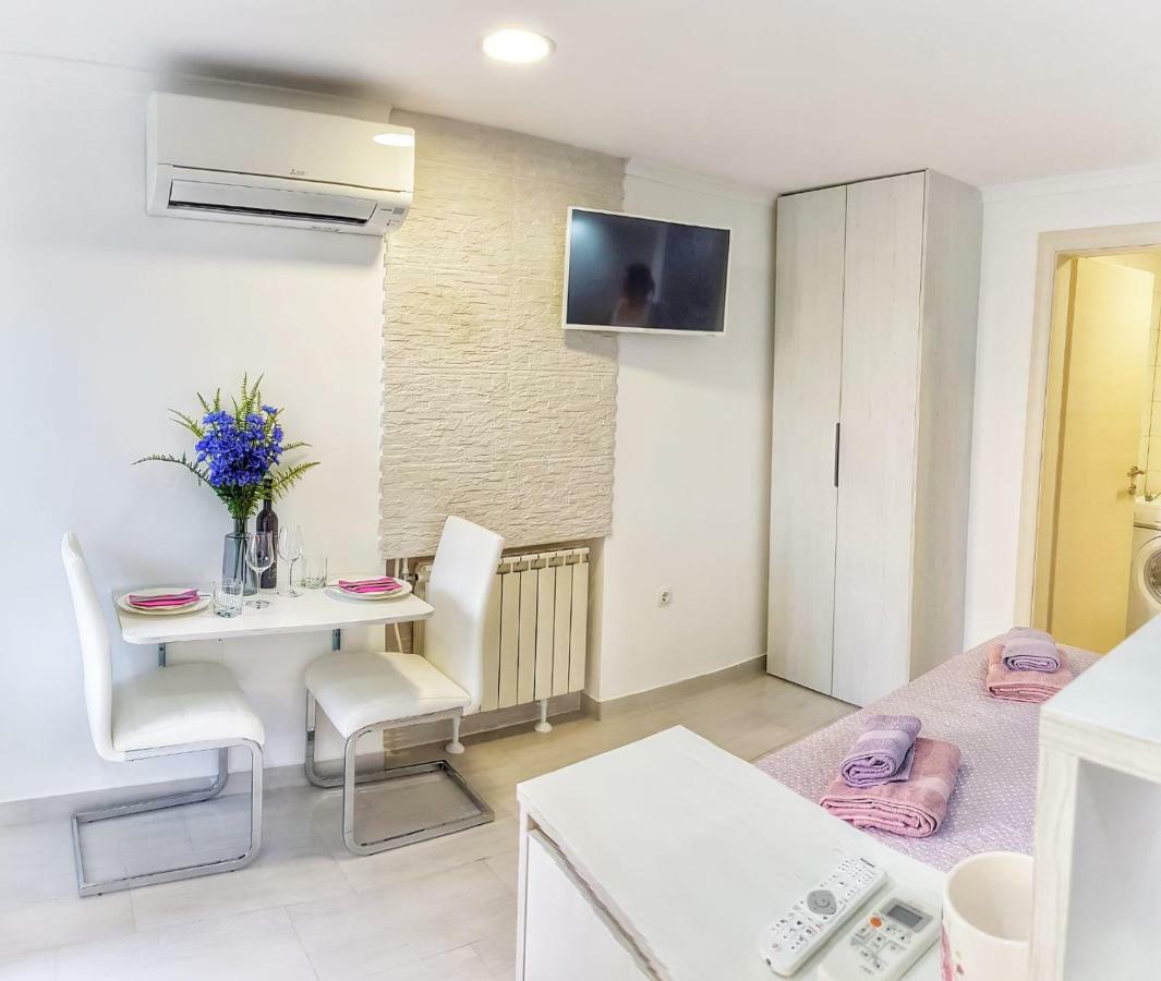 トロギールStudio Apartman Noaアパートメント エクステリア 写真